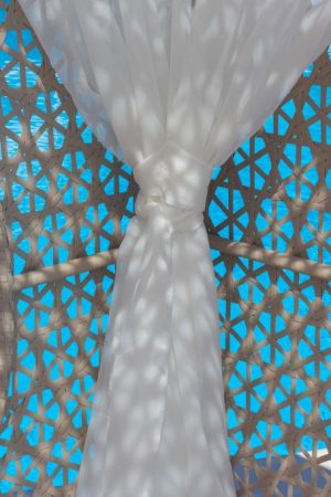 мебель из ротанга для бассейна