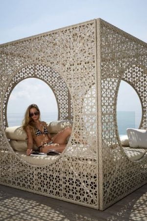 уличное бунгало кровать с матрасом