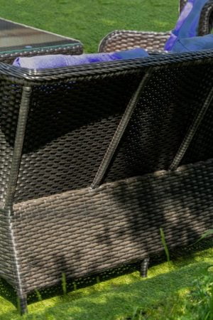 диван для террасы из ротанга