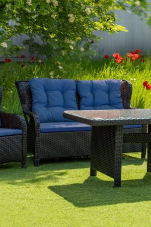 набір меблів з штучного ротангу