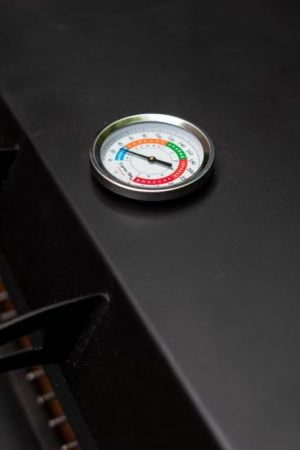 гриль уличный с крышкой