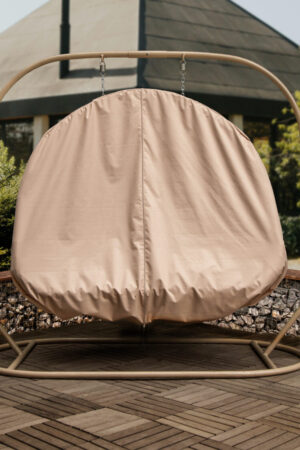 чохол на підвісному кріслі