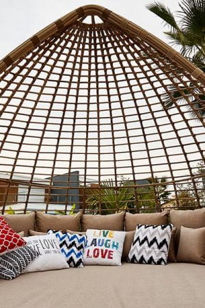 диван пляжный из искусственного ротанга