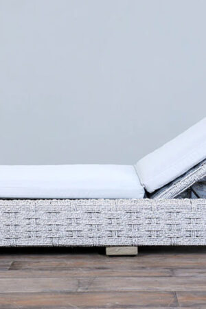 шезлонг из широкого ротанга доминика белый