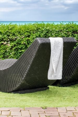 шезлонги из ротанга гемини украинские конструкции