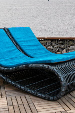 шезлонги для бассейна чёрный ротанг