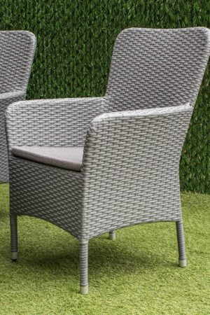 кресло с подлокотником для улицы