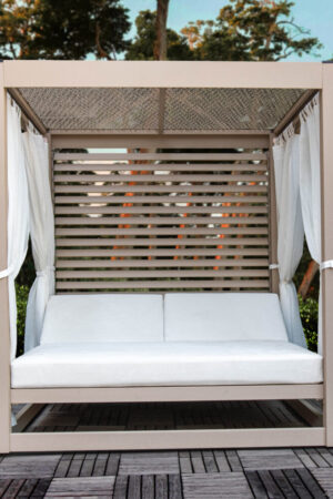 ліжко з дахом вуличне Бергамо беж