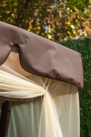 гойдалка з кришею