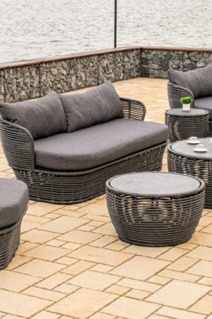 меблі вуличні з ротангу