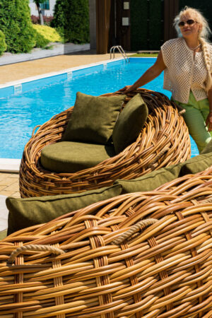 набор мебели плетеной из лозы