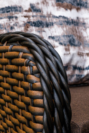 кресло уличное с быльцами