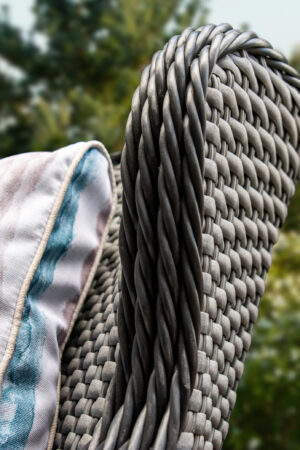 якісна ротангова мебель сіра