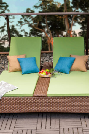 плетеные шезлонги коридо для двоих