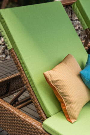 лежак шезлонг из ротанга на 2 места