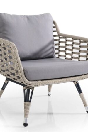 кресло стул из ротанга для кафе