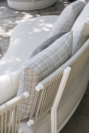 плетені дивани для бассейну лото