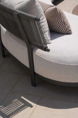 диван плетёный из ропа